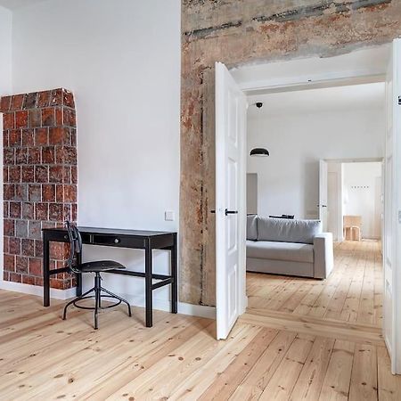Spacious 2-Bedroom Flat In Old Town By Urban Rent Vilnius Bagian luar foto