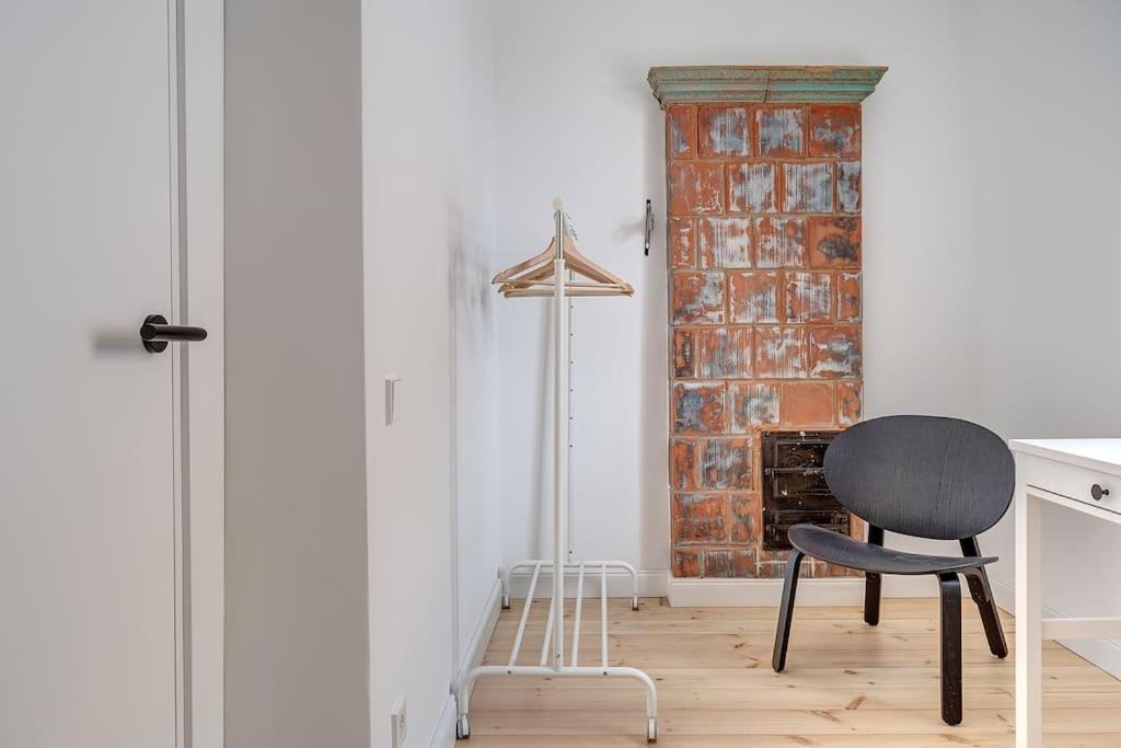 Spacious 2-Bedroom Flat In Old Town By Urban Rent Vilnius Bagian luar foto